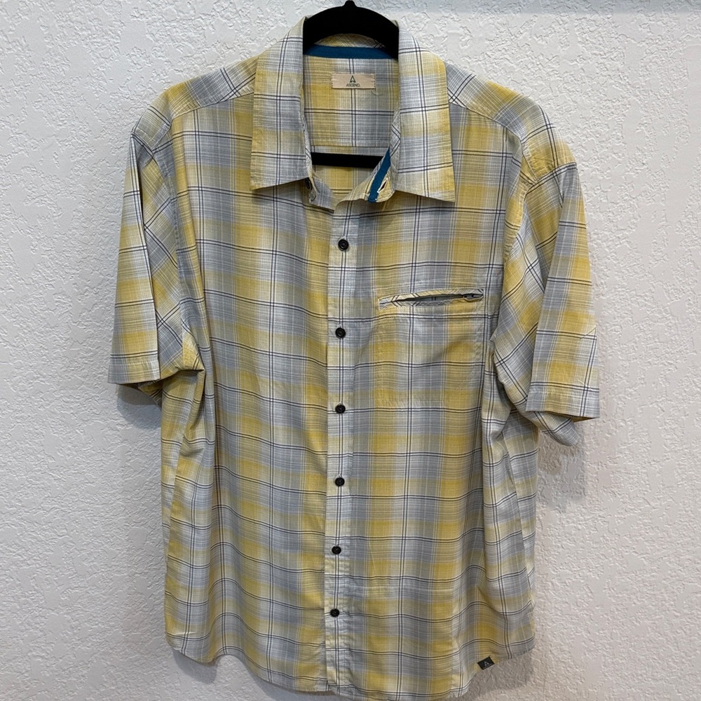 Ascend Men's Yellow Plaid Short Sleeve Shirt, Size Large